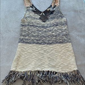 Lite tank sweater